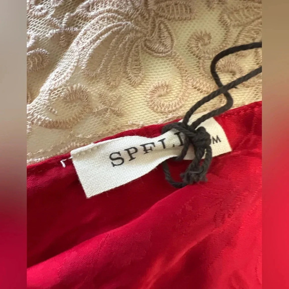 SPELL Ocean Gown Red Rouge Lace Jacquard Satin Dress Medium $379 - Picture 5 of 11